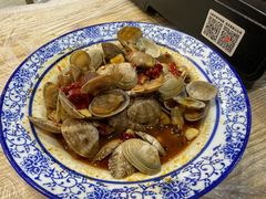 香辣花甲-江城燕子大排档(江汉路步行街店)