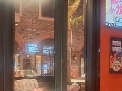 -威记烧嘢·南宁烧烤·超级生牛(绿地店)