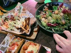 -Famous肥猫墨西哥音乐餐吧(五棵松华熙LIVE店)