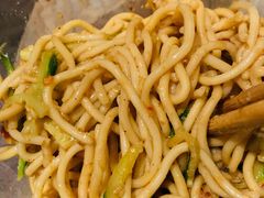 金牌凉面-三妹小龙虾·黄油蟹(华侨城总店)