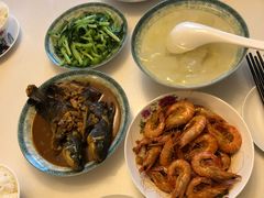 -爱的果实月嫂育婴师(世纪东方店)