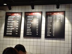 -鑫花溪牛肉米粉(人民广场店)