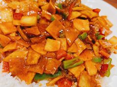 -嘉峪关伊俩寺烤肉店