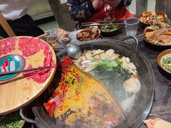 -周小明火锅(黑金冠社区店)