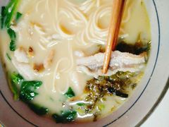 -明呈黄鱼面馆(斜土路店)