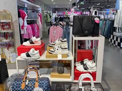 -唯品会(北京国瑞城店)