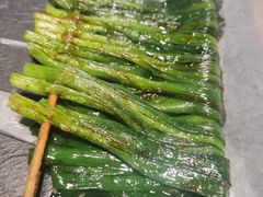 烧韭菜-桥边美食·原七小肥佬烧烤(海宁小区新居菉苑店)