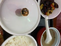 -贯一台湾牛肉面(八一七中路店)