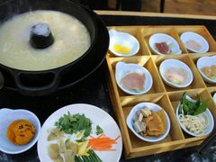-飞虎过桥米线(翠湖店)