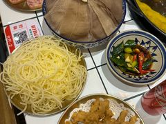 -旧街市鲜货老火锅(大光路店)