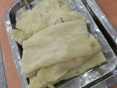 油饼半张-教师之家赵家羊汤馆(东青龙街店)