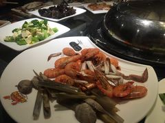 -马路边上·小海鲜烧烤(八一路店)