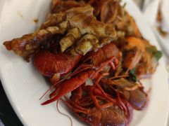 -东方红海鲜百汇(国际大厦店)