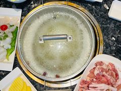 -一席地·本地鸡窝·杭帮鸡火锅(萧山银隆百货店)