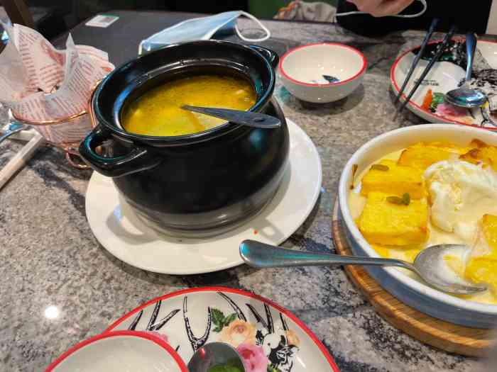 新白鹿餐厅(百联世纪店)-"来吃过无数次的餐厅了.味道不错,性价比.