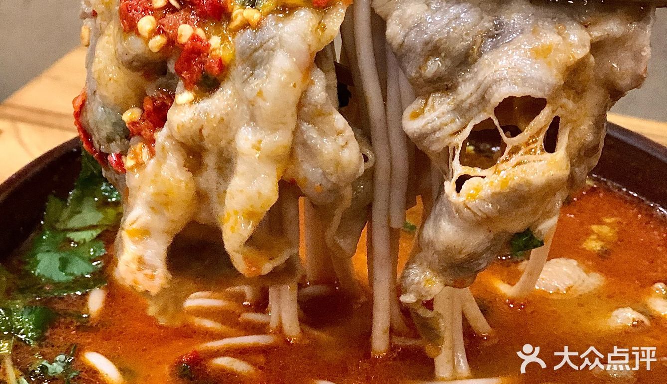 很好吃的云南米线💥酸辣果香肥牛巨好吃😋