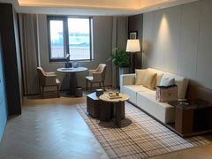 -北京东三环希尔顿逸林酒店