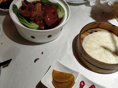 金丝小枣煨肘-乾园(世纪都会店)