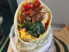 秘汁牛肉彩蔬卷-星巴克(兰州中川机场T2出发店)