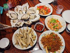 -蚝堡海鲜·威海菜·海肠捞饭·烧烤·亚洲吃蚝公司(幸福门店)
