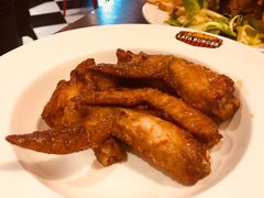-拉亚汉堡经典餐厅(商城路店)