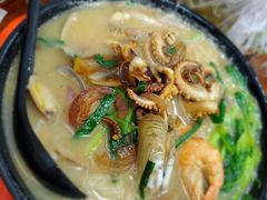 八爪鱼海鲜面-台州老六海鲜面馆(上南总店)