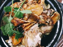 姜母鸭-亚忠小吃店(曾厝垵店)