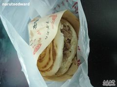 腊汁肉夹馍-樊记腊汁肉(竹笆市总店)