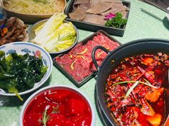 -憨铁匠老火锅(龙岗万科里店)