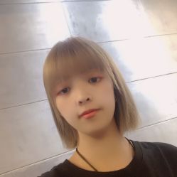 -蘑菇发型