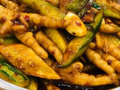 -江城燕子大排档(江汉路步行街店)