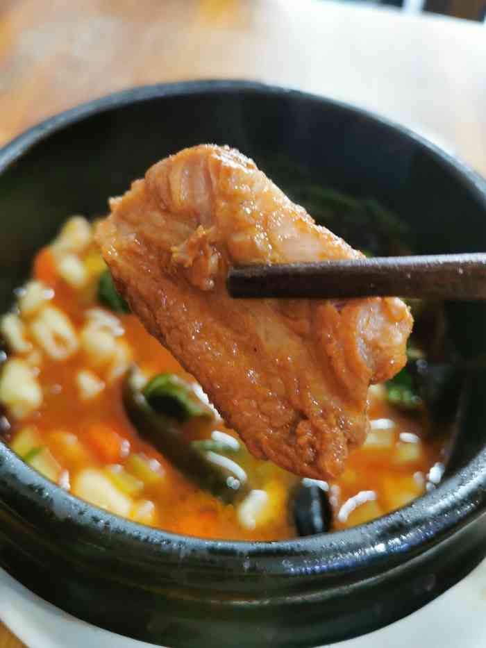 宫廷药膳罐罐面兴庆路总店