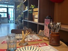 -必胜客(大宁路店)