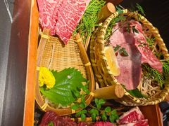 -山川小町·极番烧肉(新地假日广场店)