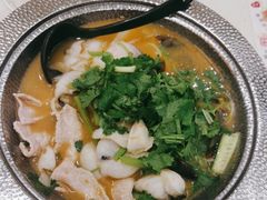 -谭仔米线(皇庭广场店)