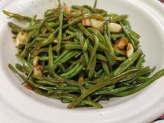 -闯关东东北农家菜(崂山石老人店)