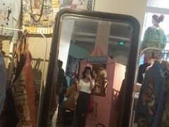 -恋物百货商店(华侨城店)