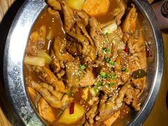 鸡翅煲-谢蟹浓·肉蟹煲(新奥店)
