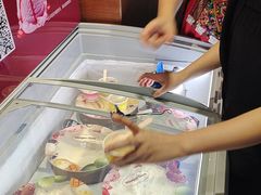 -黔蘑菇四季餐厅(观山湖店)