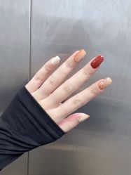 -手牵手美甲