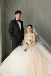 -挪娅婚纱摄影皇家会所