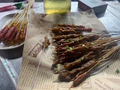 -老街烧烤大排档·地道湖北菜·龙虾馆(汉口火车站店)