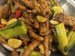 -江城燕子大排档(江汉路步行街店)