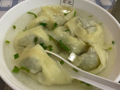 特色荠菜肉馄饨-潘国仙耳光馄饨(黄家阙路店)