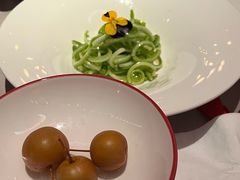 炝拌鲍芹-金海华·悦食东方(苏州中心商场店)
