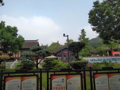 -灵岩山风景区