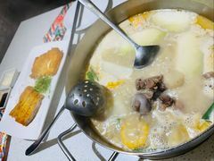 -肥仔文澳门猪骨煲(南京西路店)