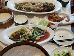 -梅利汴京烤鸭•开封豫菜地标店(东大街店)