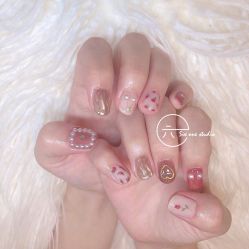 -SixOne六一日式美甲美睫