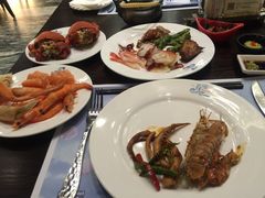 -小天鹅戴斯酒店鲸鲨百汇创作料理